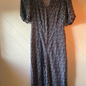 Universal Thread Blue Floral Button-Front Women’s Jumpsuit